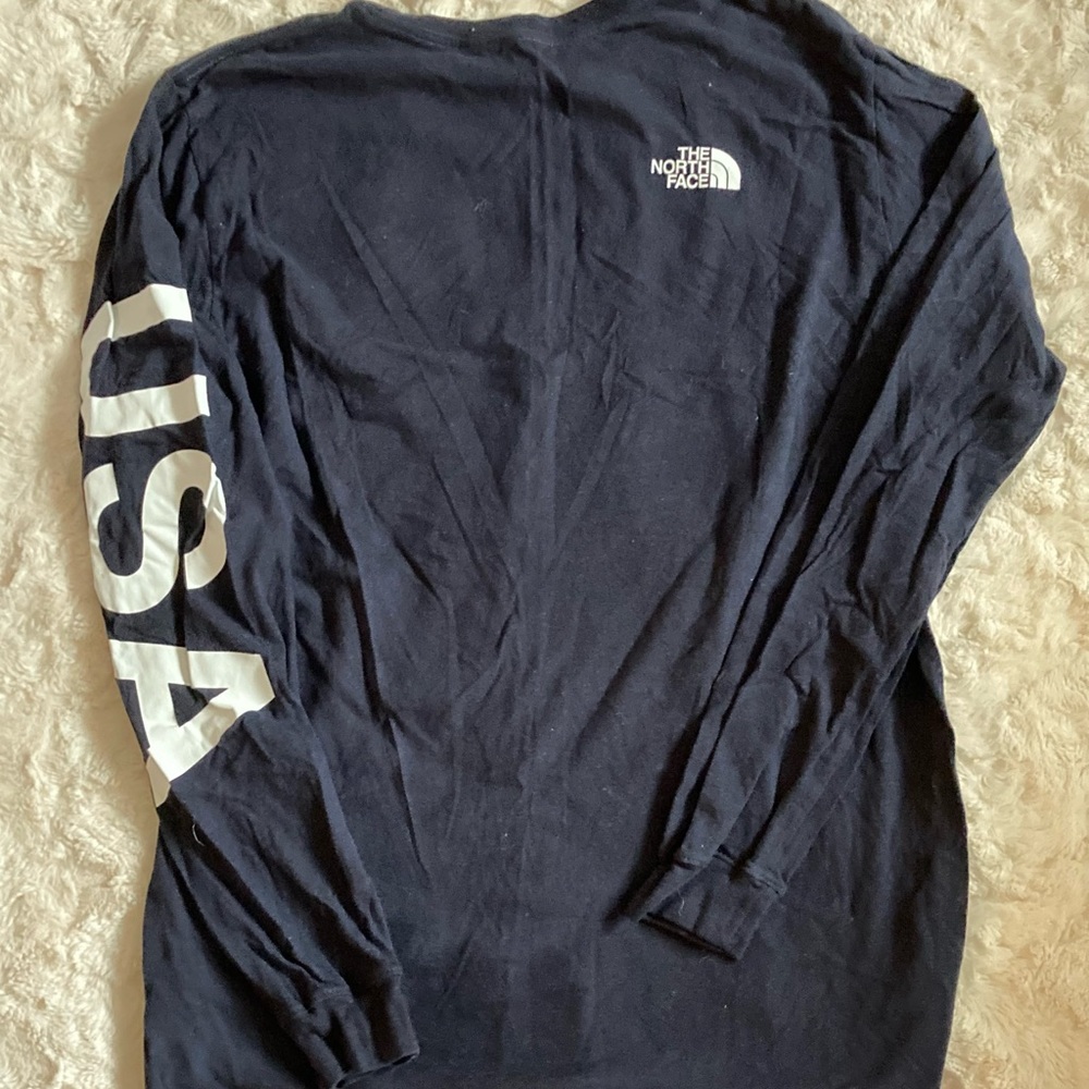 Men’s north face long sleeve